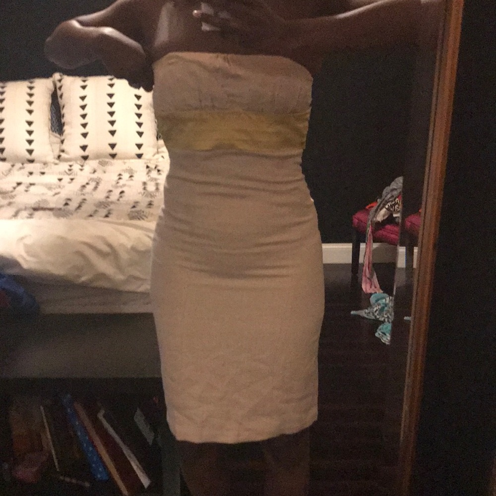 Tracy Reese linen dress with gold ribbon detail.